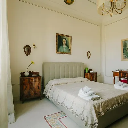 Dimora Archimedea Bed & Breakfast Syracuse Exterior photo