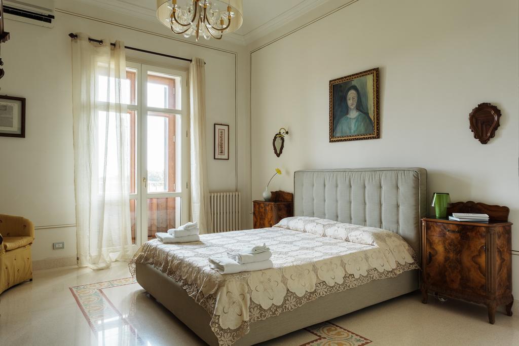 Dimora Archimedea Bed & Breakfast