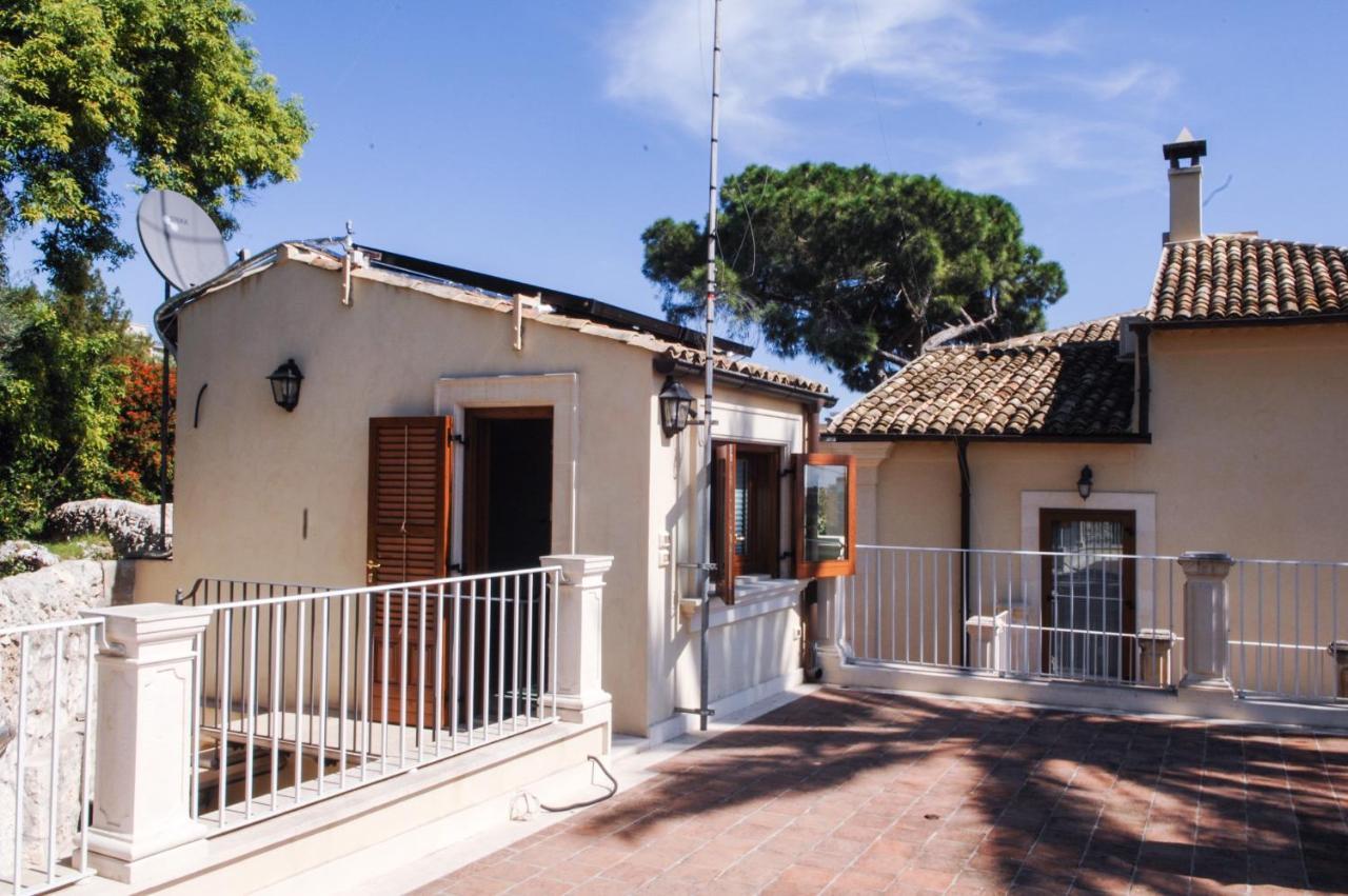 Dimora Archimedea Bed & Breakfast